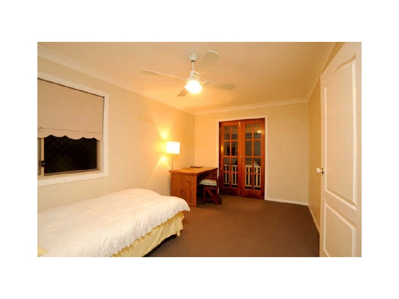 27 Grenade Street, Cannon Hill QLD 4170