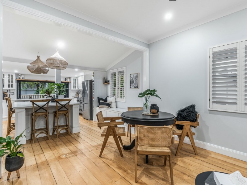 18 Pashen Street, Morningside QLD 4170