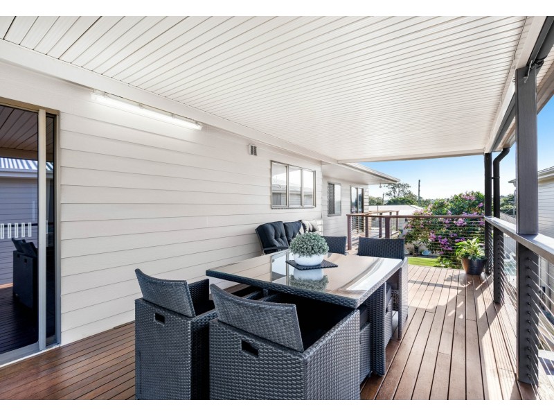 82 Shrapnel Road, Cannon Hill QLD 4170