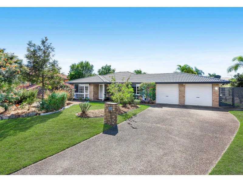 8 Sourris Court, Carina QLD 4152