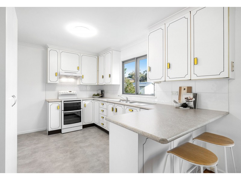 16 Chaplin Street, Stafford Heights QLD 4053