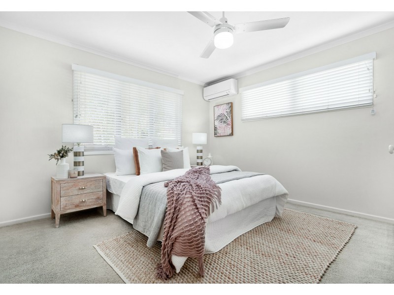 16 Chaplin Street, Stafford Heights QLD 4053