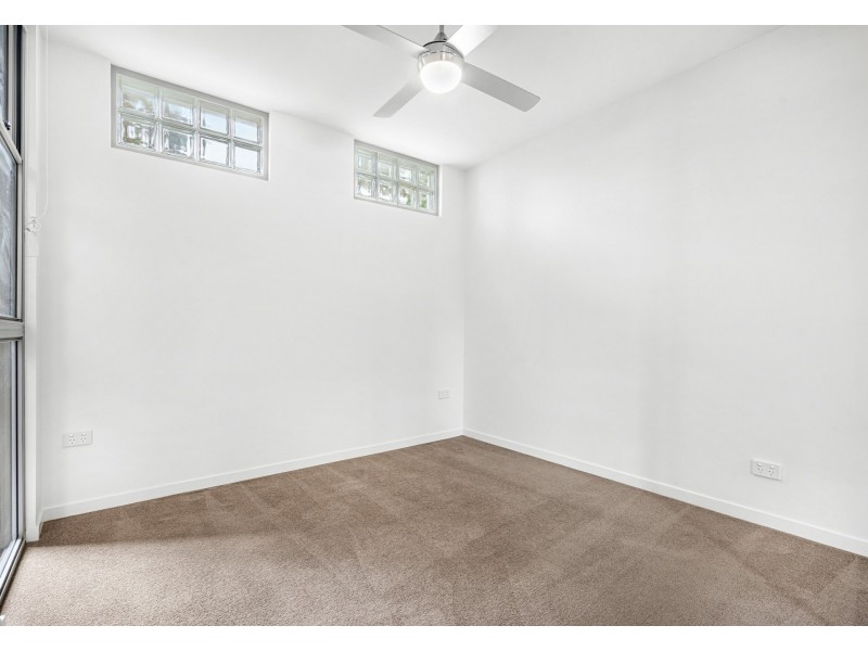 1/151 Baringa Street, Morningside QLD 4170