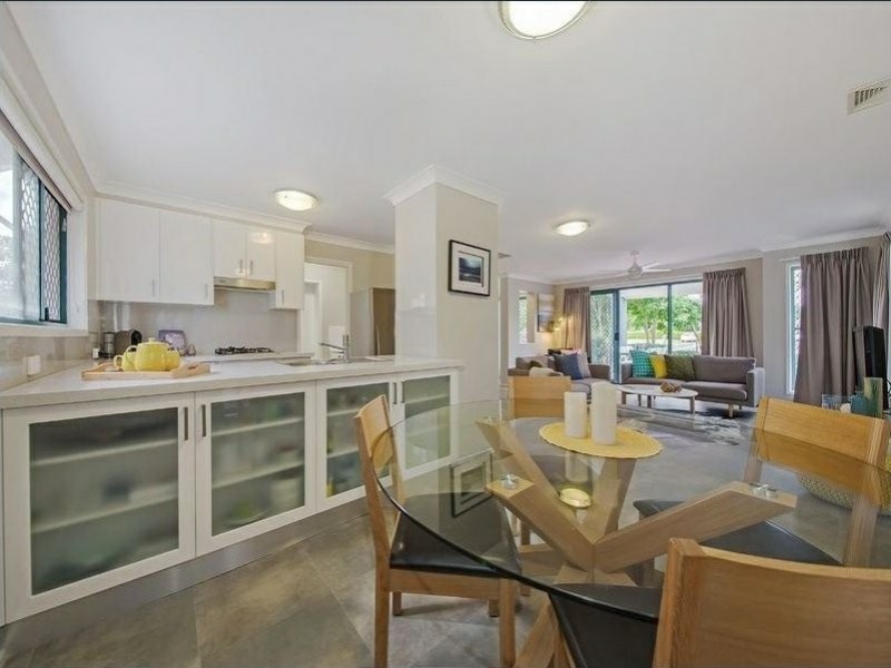 8/55 Lang Street, Morningside QLD 4170