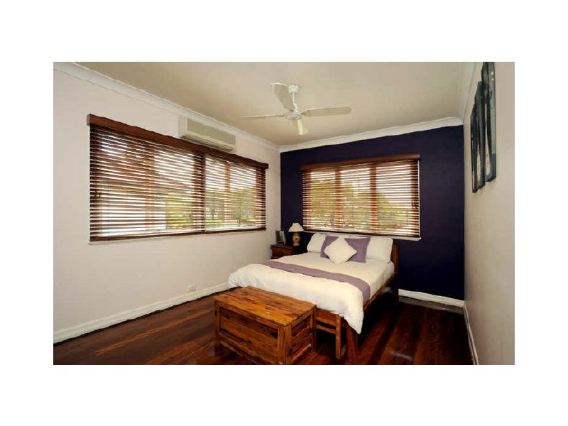 18 Narela Street, Cannon Hill QLD 4170