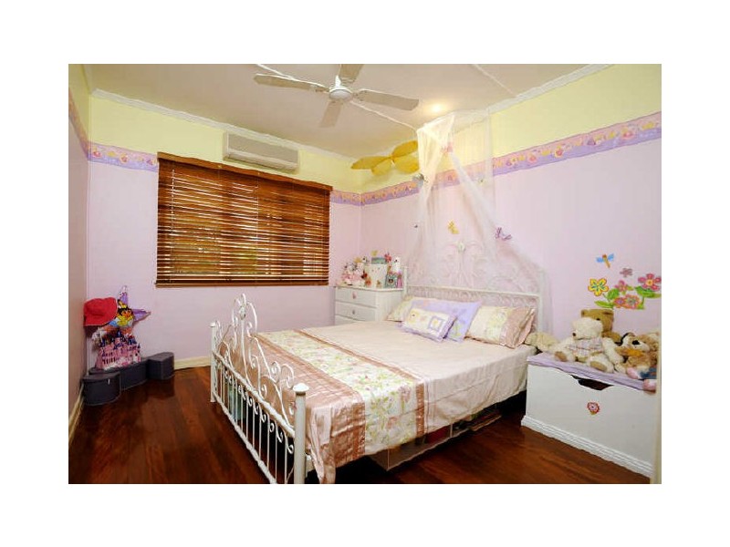 18 Narela Street, Cannon Hill QLD 4170