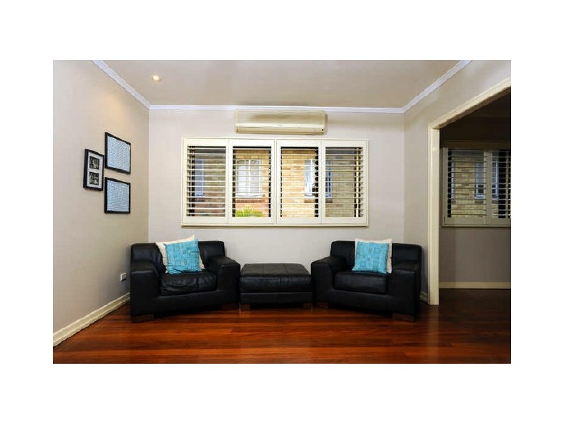 18 Narela Street, Cannon Hill QLD 4170