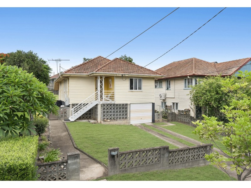 7 Dahlia Street, Cannon Hill QLD 4170