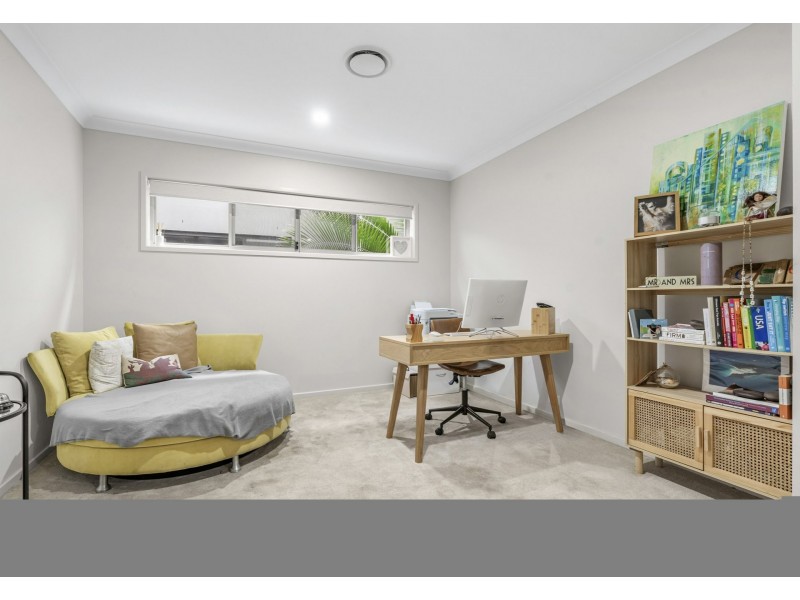 36 Shrapnel Road, Cannon Hill QLD 4170