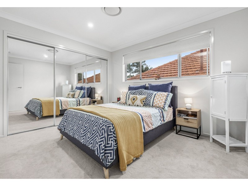 36 Shrapnel Road, Cannon Hill QLD 4170