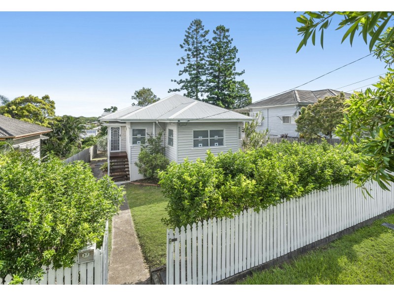 37 Herbert Street, Murarrie QLD 4172