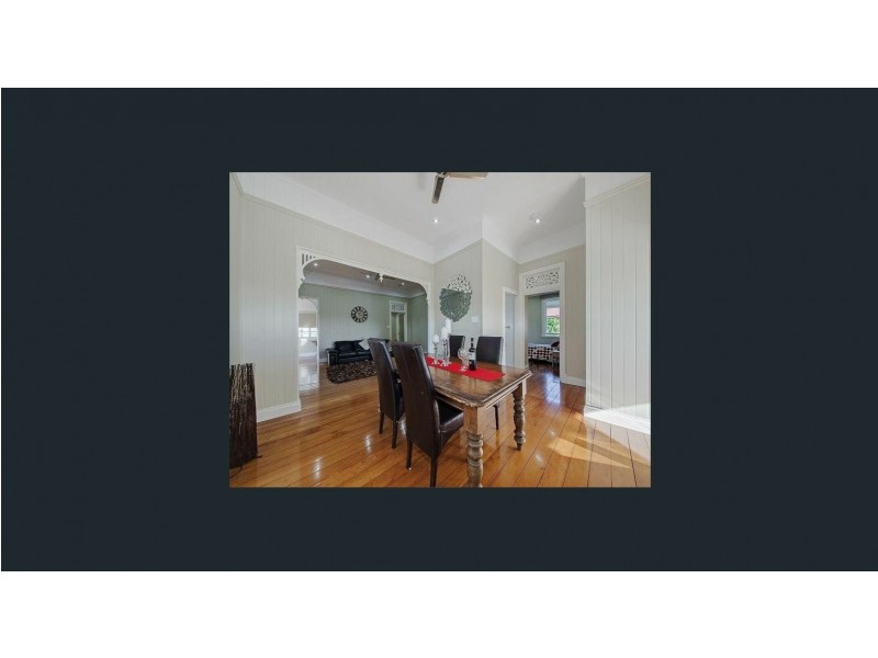 2/55 Raby Road, Coorparoo QLD 4151