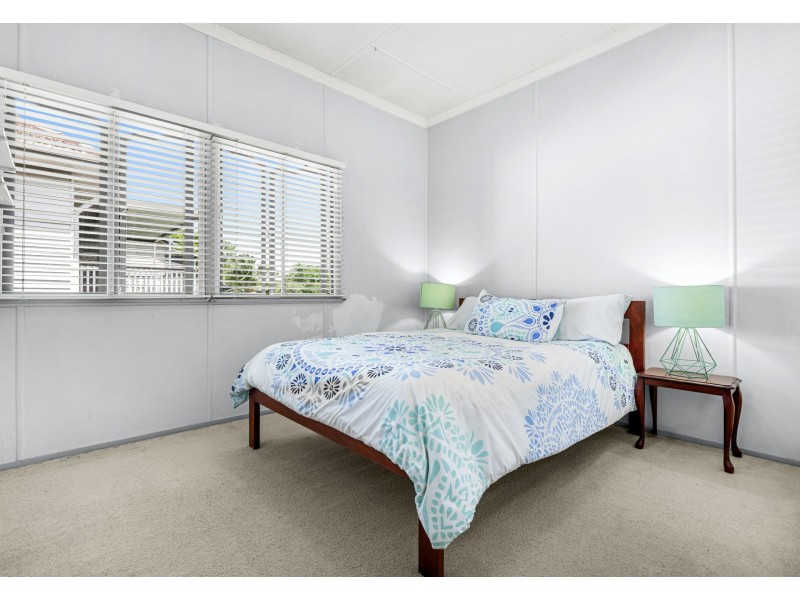 9 Walter Street, Murarrie QLD 4172