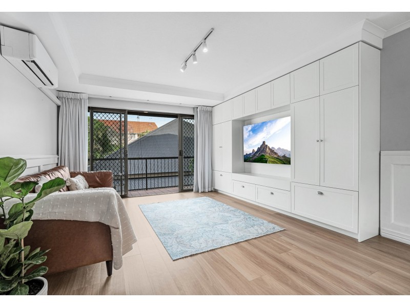 2/37 Buxton Street, Ascot QLD 4007
