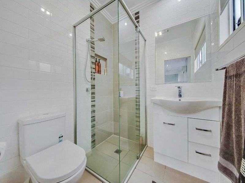 1/55 Raby Road, Coorparoo QLD 4151