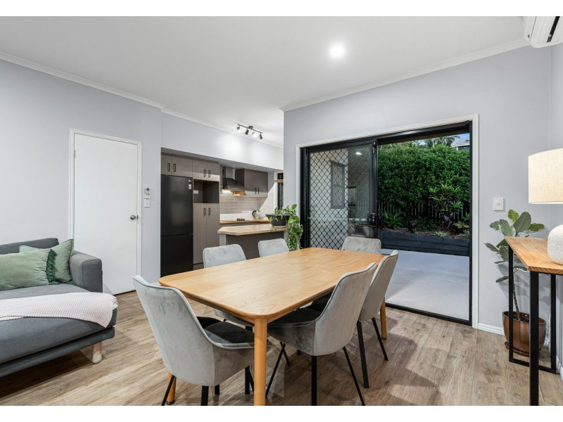 3/12 Somervell Street, Annerley QLD 4103