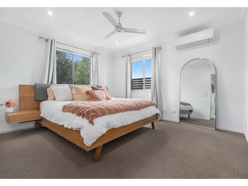 8/57 Moss Road, Wakerley QLD 4154