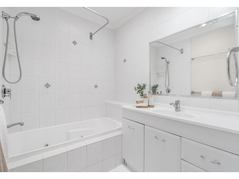 25 Wareela Street, Murarrie QLD 4172