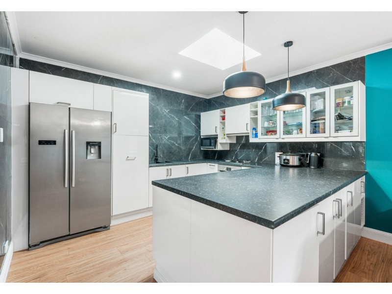 102 Railway Terrace, Murarrie QLD 4172