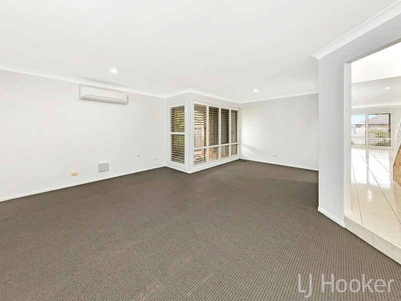 46 Casuarina Crescent, Calamvale QLD 4116