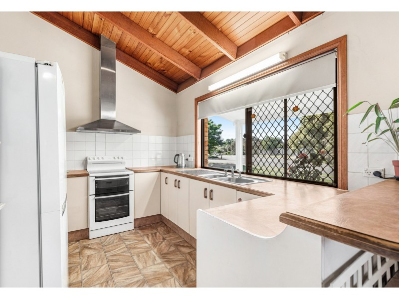 60 Sherborne Street, Carindale QLD 4152