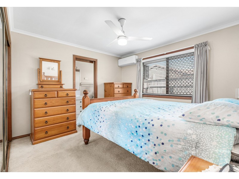 60 Sherborne Street, Carindale QLD 4152