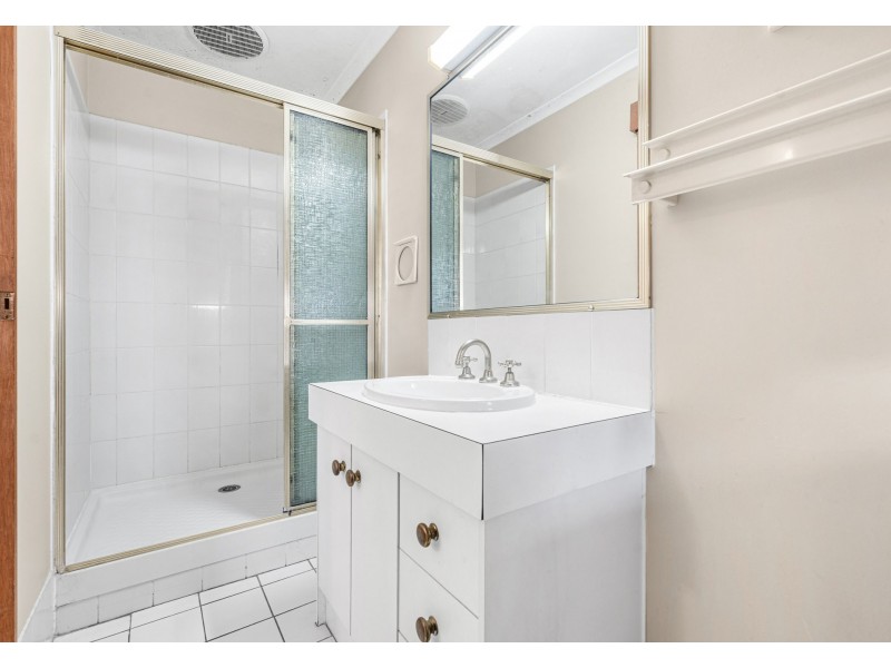 60 Sherborne Street, Carindale QLD 4152