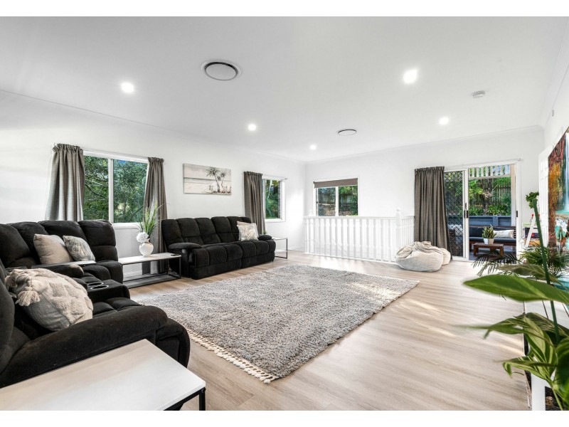 11 Leilani Court, Carina QLD 4152