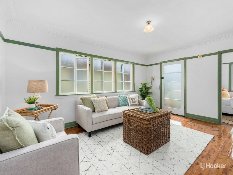 61 Aster Street, Cannon Hill QLD 4170