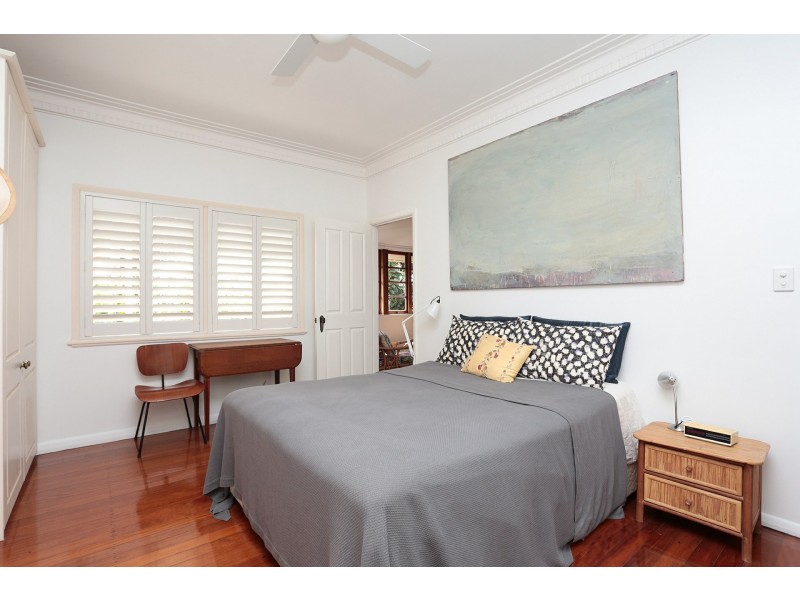 46 Imperial Avenue, Cannon Hill QLD 4170