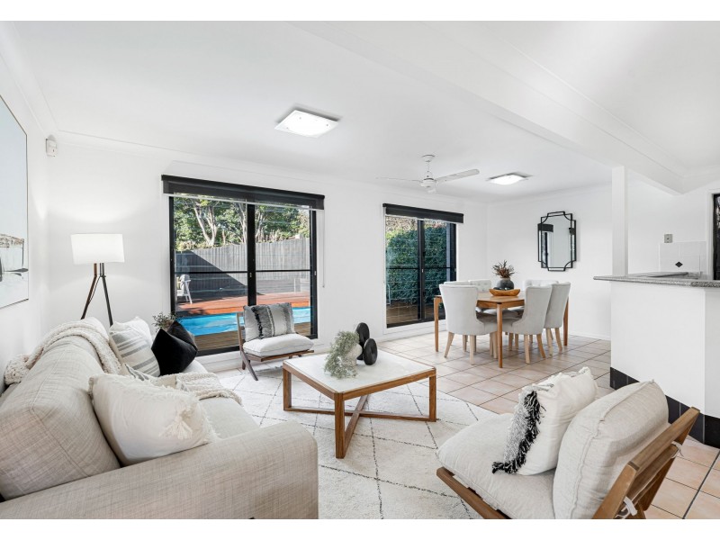 11 Brookwood Street, Murarrie QLD 4172