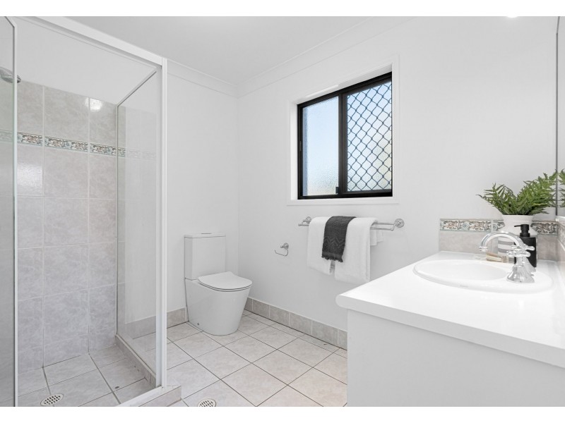 11 Brookwood Street, Murarrie QLD 4172