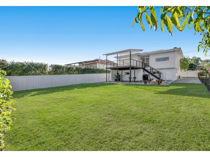 17 Walter Street, Murarrie QLD 4172