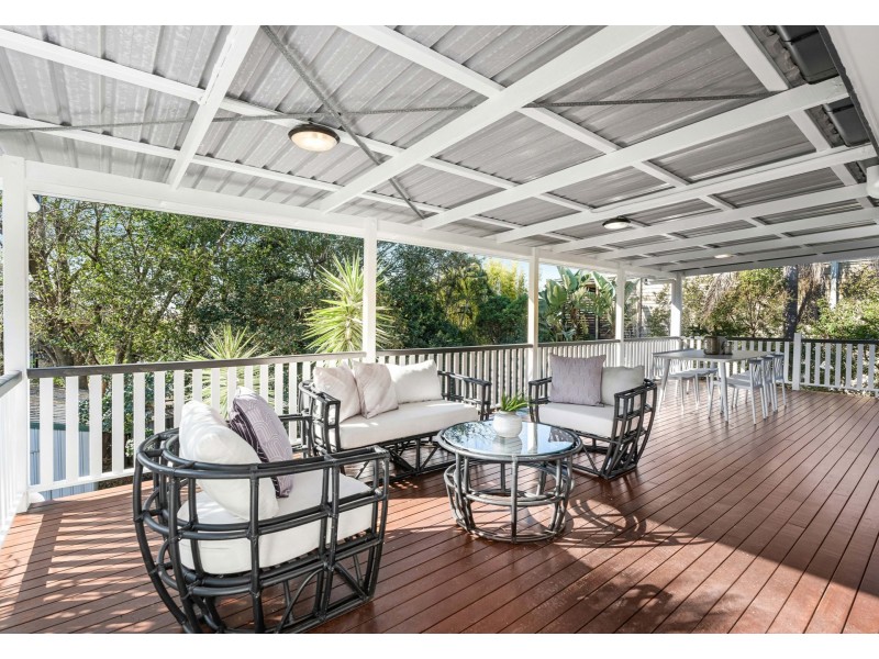 122 Erica Street, Cannon Hill QLD 4170