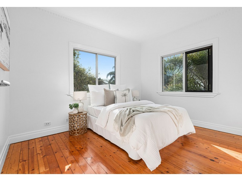 122 Erica Street, Cannon Hill QLD 4170