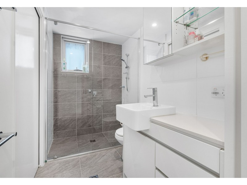 Unit 155/986 Wynnum Road, Cannon Hill QLD 4170