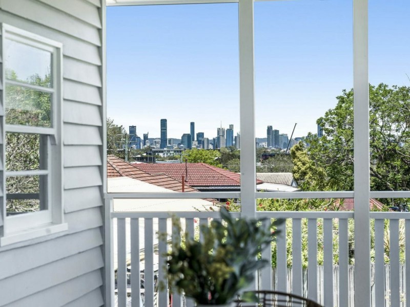 34 Railway Terrace, Murarrie QLD 4172