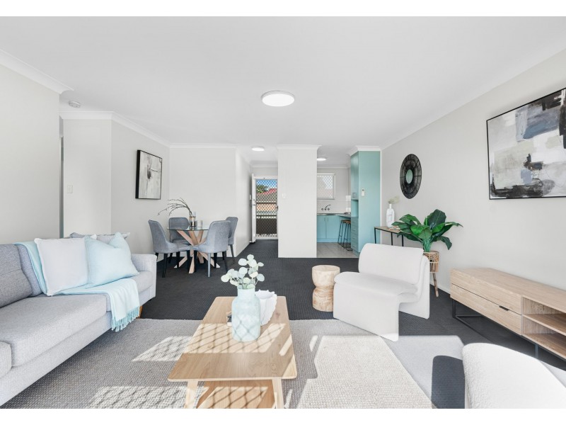 4/77 Chaucer Street, Moorooka QLD 4105