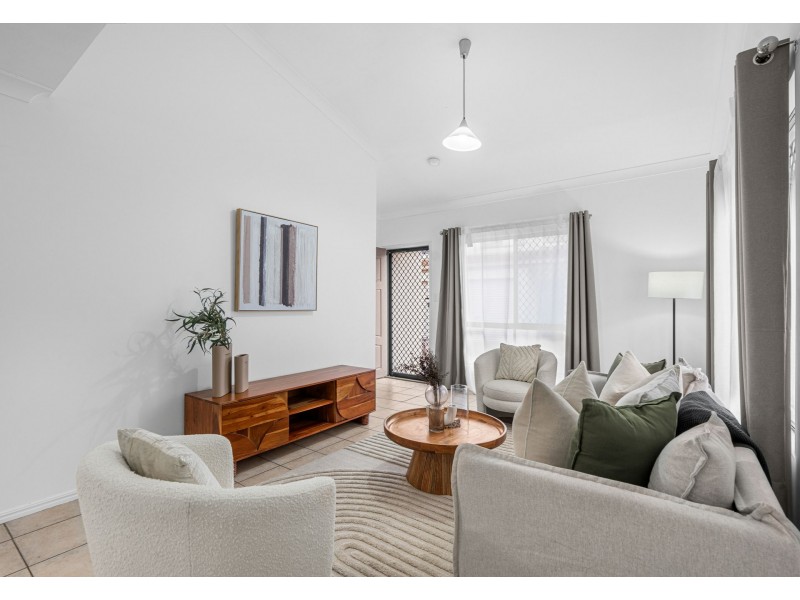 1/77 Bilyana Street, Balmoral QLD 4171