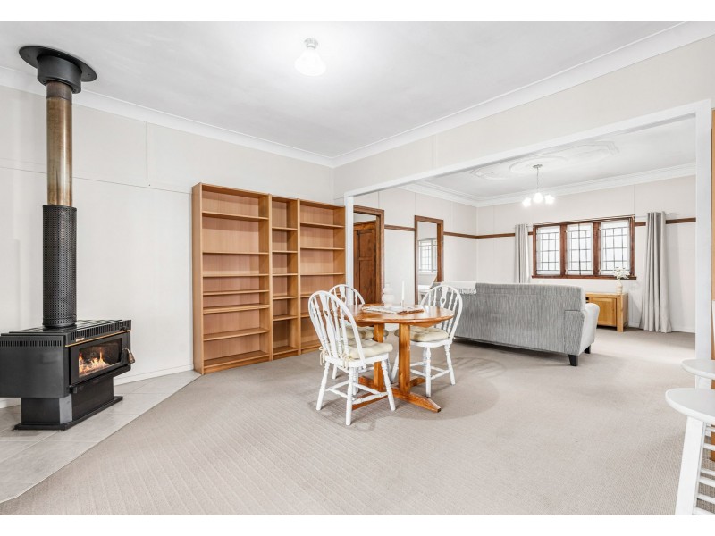 60 Sibley Road, Wynnum West QLD 4178