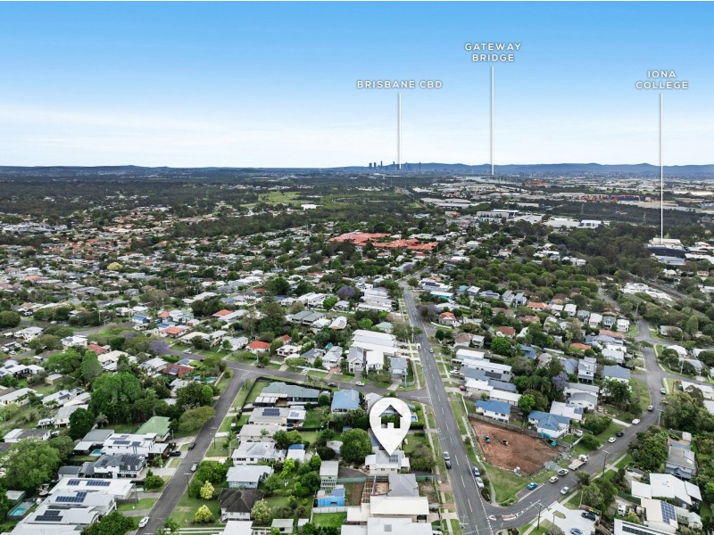 60 Sibley Road, Wynnum West QLD 4178