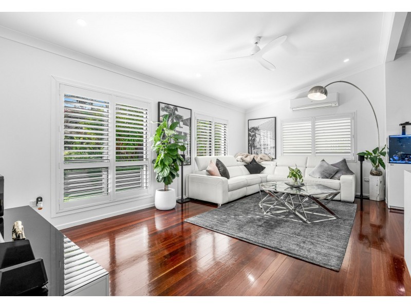 11 Rembrandt Street, Carina QLD 4152