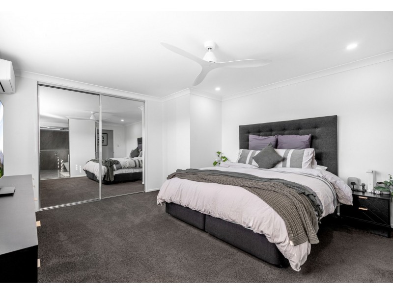 11 Rembrandt Street, Carina QLD 4152