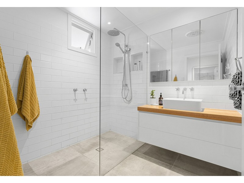 93 Ives Street, Murarrie QLD 4172