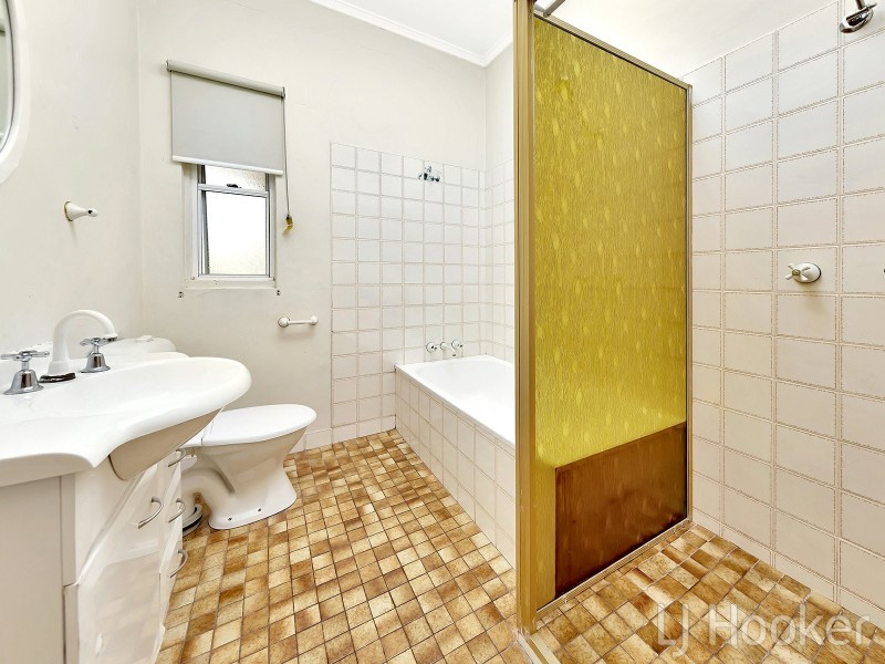 75 Gatling Road, Cannon Hill QLD 4170