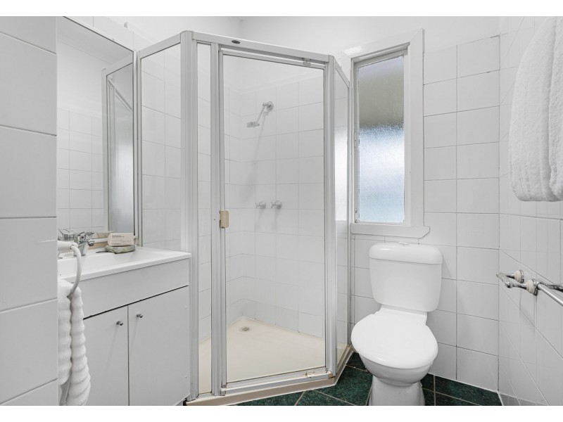 12 Narela Street, Cannon Hill QLD 4170