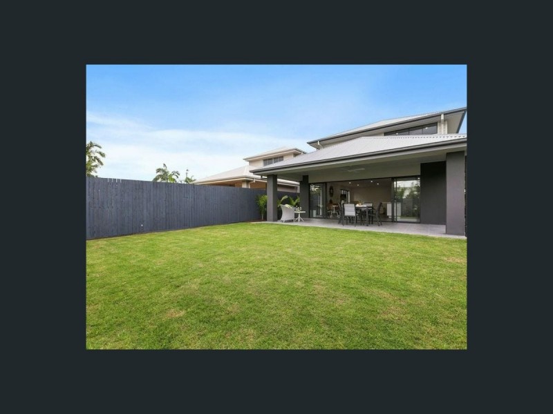 34 Shrapnel Road, Cannon Hill QLD 4170