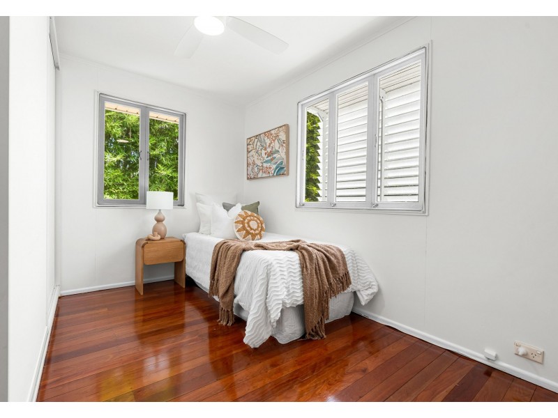 55 Greta Street, Manly West QLD 4179