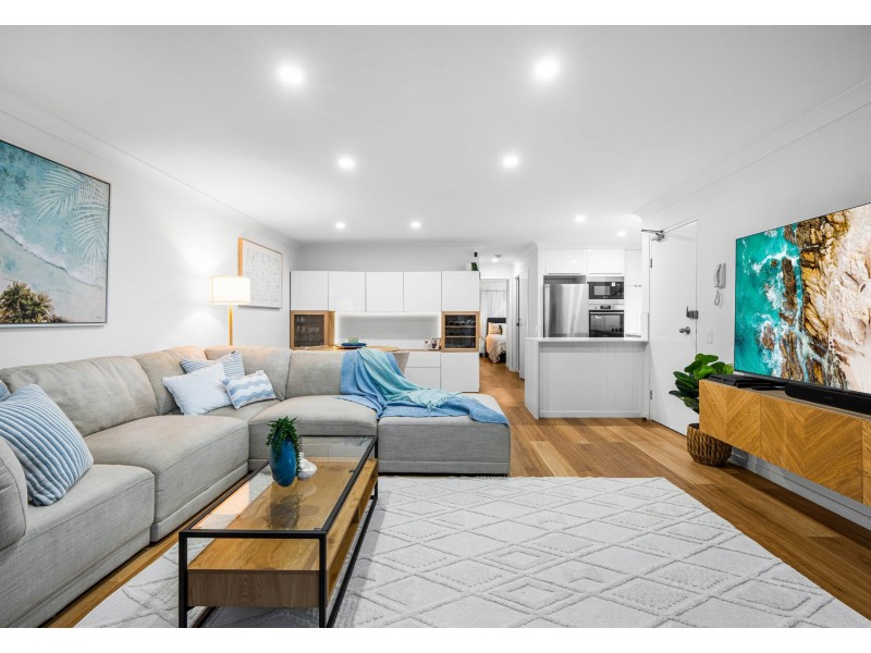 57/55 Harries Road, Coorparoo QLD 4151