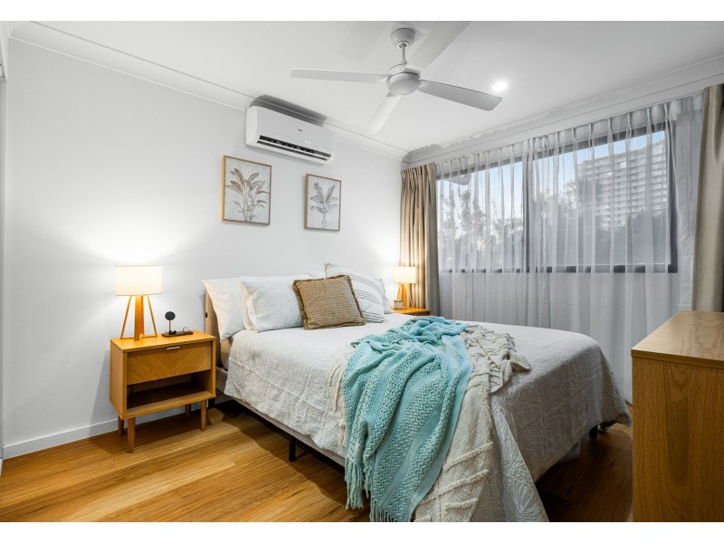 57/55 Harries Road, Coorparoo QLD 4151